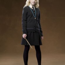 Evanna Lynch è Luna Lovegood in una foto promo del film Harry Potter e l'Ordine della Fenice