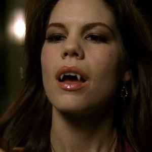 Una scena dell'episodio 'Never Let Me Go' della serie tv True Blood