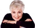 Shirley Jones, una guest-star in famiglia per Ruby & the Rockits