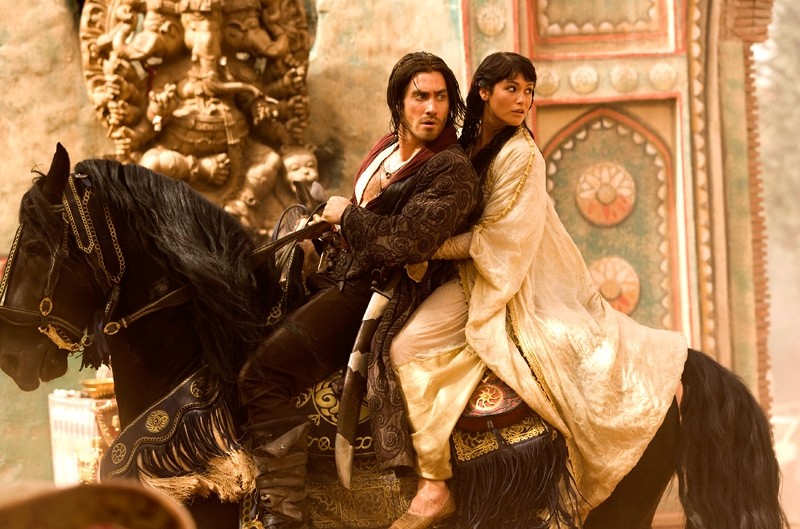 Jake Gyllenhaal E Gemma Arterton In Fuga Su Un Cavallo In Prince Of Persia The Sands Of Time 125504