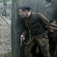 Daniel Radcliffe in una scena di guerra nel film My Boy Jack