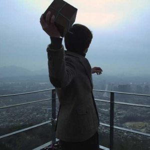 Una scena del film Cafe? Noir