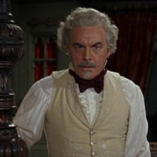 Clifford Evans in una scena del film L'implacabile condanna (1961)
