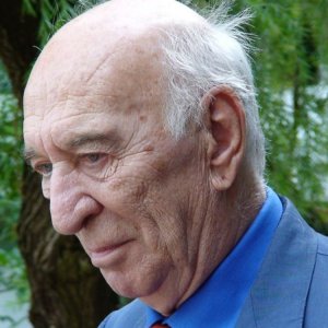 Giuliano Montaldo in una scena del documentario L'oro di Cuba