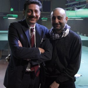 Sergio Castellitto e il regista VIncenzo Terracciano sul set del film Tris di donne e abiti nuziali