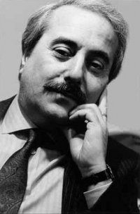 Una foto di Giovanni Falcone