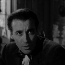 Christopher Lee in una scena del film La casa del terrore
