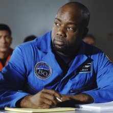 Malik Yoba nell'episodio Threshold di Defying Gravity
