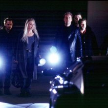 Giovanni Ribisi, Nicolas Cage, Angelina Jolie, William Lee Scott, Vinnie Jones in una scena del film Fuori in 60 secondi