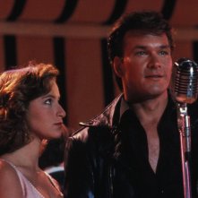 Patrick Swayze(Johnny Castle) e Jennifer Grey(Baby) in una scena del film Dirty Dancing