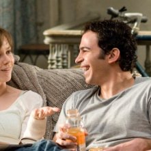 Amy Adams e Chris Messina in un'immagine del film Julie & Julia