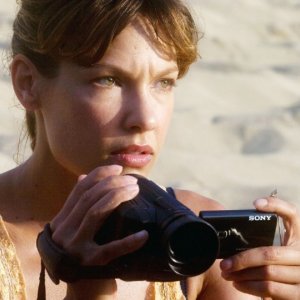Kiele Sanchez in una scena del film A Perfect Getaway