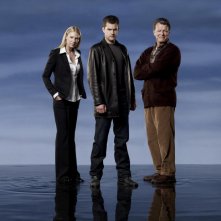 Anna Torv Joshua Jackson E John Noble In Una Immagine Promozionale Della Stagione 2 Di Fringe 126482