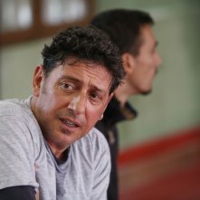 Sergio Castellitto in un'immagine del film Alza la testa