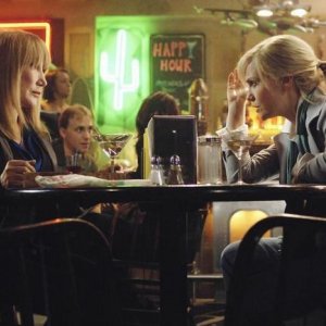 Laura Harris nell'episodio Rubicon di Defying Gravity