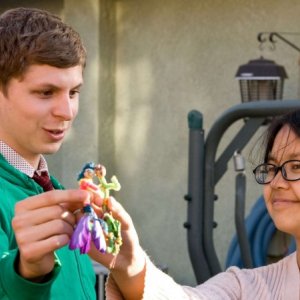 Michael Cera e Charlyne Yi in una scena del film Paper Heart