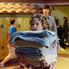 Meaghan Jette Martin in una scena dell'episodio Light My Fire di  10 Things I Hate About You