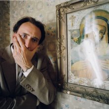 Nicolas Cage in una scena del film Bad Lieutenant: Port of Call New Orleans