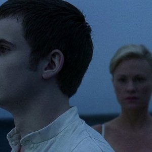 Il vampiro Godric (Allan Hyde) in una scena straziante dell'episodio 'I Will Rise Up' della serie tv True Blood