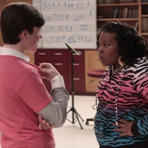 Amber Riley e Chris Colfer in una scena dell'episodio Showmance di Glee
