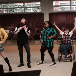 Un momento delle prove nell'episodio Showmance della serie Glee
