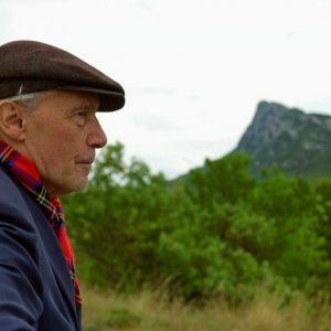 Il regista Jacques Rivette sul set del film Questione di punti di vista