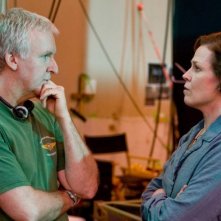 James Cameron con Sigourney Weaver sul set di Avatar