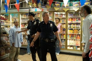 Richard Gere in una scena del poliziesco Brooklyn's Finest