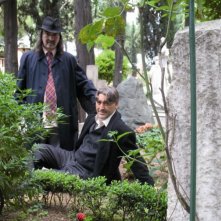 Biagio Propato e Salvatore Sansone in una scena del documentario Poeti di Toni D'Angelo