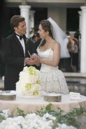 Eliza Dushku e Jamie Bamber in una scena dell'episodio Vows di Dollhouse