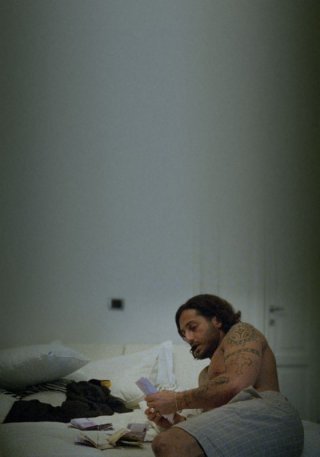 Fabrizio Corona in un'immagine del documentario Videocracy