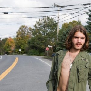 Emile Hirsch in un'immagine del film Taking Woodstock di Ang Lee
