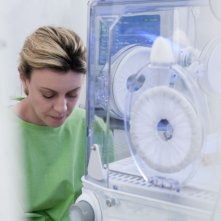 Margherita Buy in una sequenza del film Lo spazio bianco diretto da Francesca Comencini