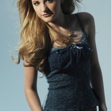 Una foto promozionale di Amanda Michalka