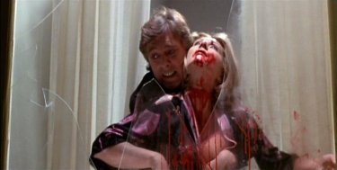 David Hemmings e Macha Méril in una scena del film Profondo Rosso (1975)