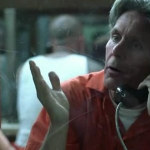 Ancora un esilarante Gary Cole in una scena dell'episodio 'The Sorkin Notes' della sesta stagione di Entourage