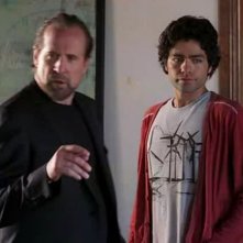 Peter Stormare e Adrian Grenier in una scena dell'episodio 'The Sorkin Notes della sesta stagione di Entourage