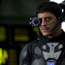 Un primo piano di Said Taghmaoui (Breaker) in una scena del film G.I. Joe