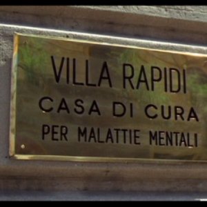 Una immagine del film Quattro mosche di velluto grigio (1971)