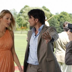 Serena (Blake Lively) e Rufus (Matthew Settle) nell'episodio Reversals of Fortune di Gossip Girl
