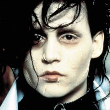 Foto promo in primo piano di Johnny Depp per il film Edward Mani di Forbice