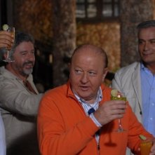 Massimo Boldi e Maurizio Mattioli nella fiction Un coccodrillo per amico