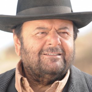 Paul Sorvino nella fiction Mediaset Doc West