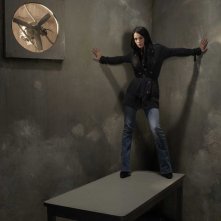 Una immagine promozionale di Michelle Borth per la serie The Forgotten