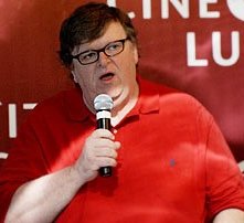 Venezia 2009: Michael Moore presenta il suo ultimo documentario, Capitalism - A Love Story.