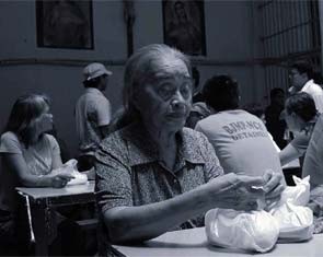 Una sequenza di Lola, diretto da Brillante Mendoza