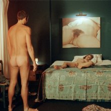 Caterina Varzì  in un wallpaper di Hotel Courbet