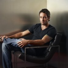 Alex O Loughlin E Il Dottor Andy Yablonski In Una Foto Promozionale Della Serie Three Rivers 130392