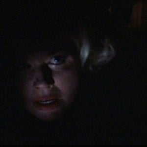 Doris Day in una scena del film Merletto dimezzanotte (1960) diretto da David Miller