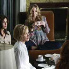 Desperate Housewives: Felicity Huffman, Marcia Cross, Teri Hatcher e Drea De Matteo in Nice is Different Than Good, primo episodio della sesta stagione